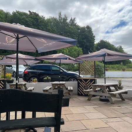 Chainbridge Usk Riverside Gastro Pub And Accommodation Trostrey Exterior photo
