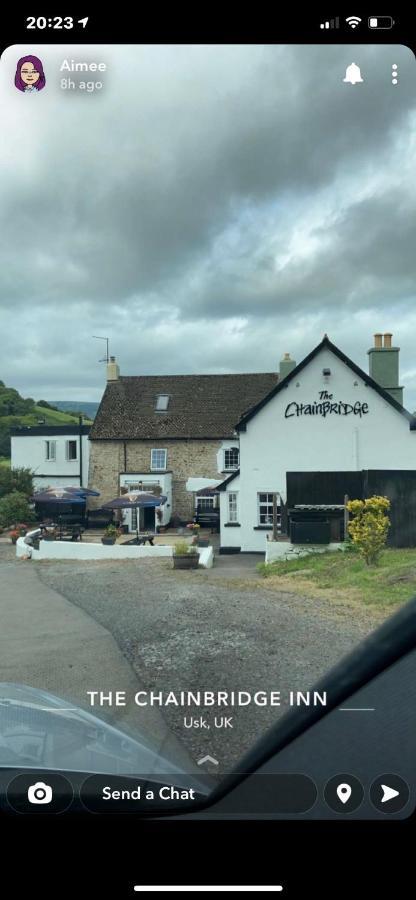 Chainbridge Usk Riverside Gastro Pub And Accommodation Trostrey Exterior photo