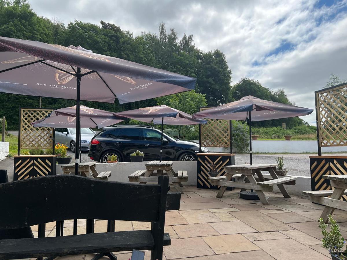 Chainbridge Usk Riverside Gastro Pub And Accommodation Trostrey Exterior photo