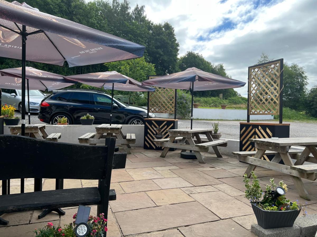 Chainbridge Usk Riverside Gastro Pub And Accommodation Trostrey Exterior photo